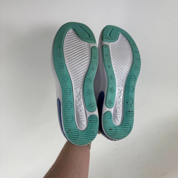 Nike Air Max Dia SE Sneakers Women's 7 White Low Top Running Athletic Shoes - Picture 8 of 10